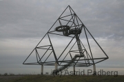 Tetraeder mit Aussichtsplattformen