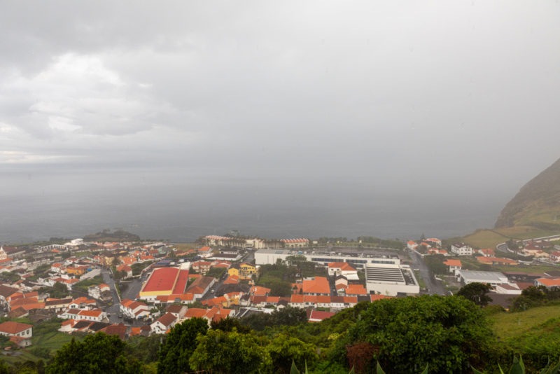 Blick auf Pico hinter Wolken