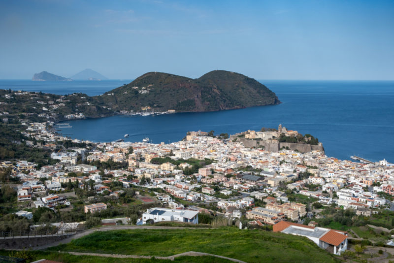 Blick auf Lipari-Stadt