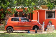 Was war wohl zuerst - das Haus oder das Auto?