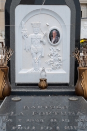 Lipari, Friedhof