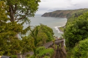 Blick auf Lynmouth von Lynton mit Cliff Railway