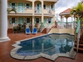 Tropical Mansion Suites