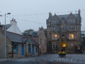 Stromness im Abendnebel