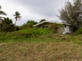 Verfallene Bungalows am Strand