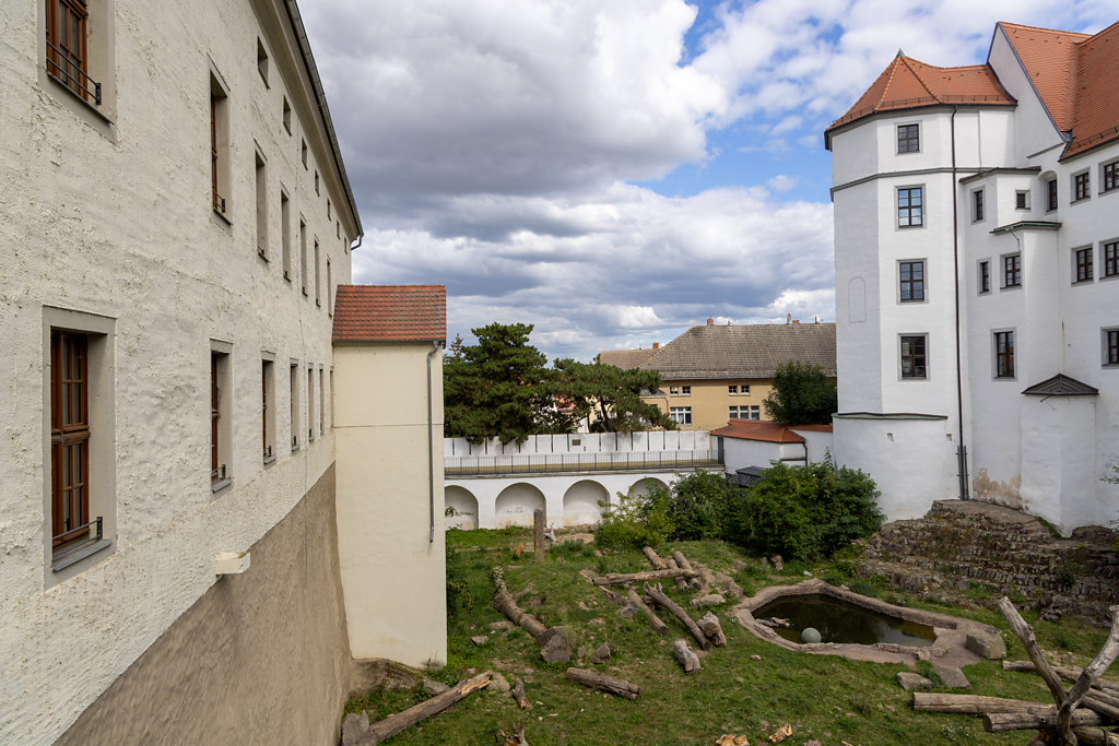 Schloss Hartenfels, Bärengraben